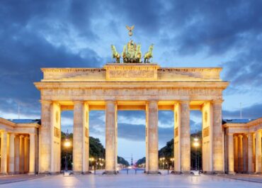 Бранденбургские ворота в Берлине: история и обзор достопримечательности