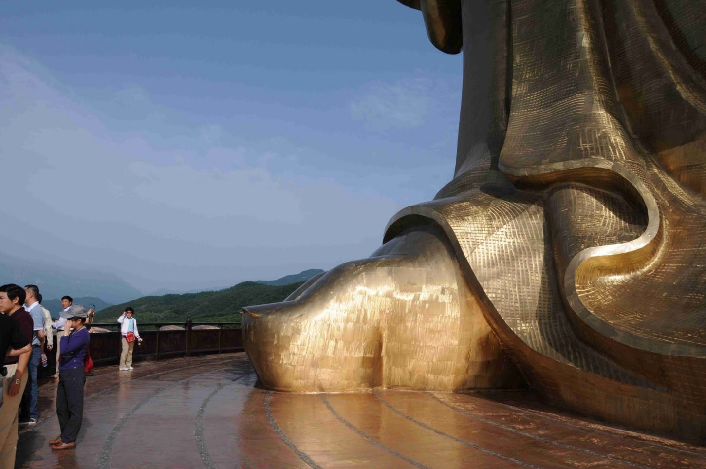Будда Весеннего Храма в Китае – чем уникальна построенная за год статуя