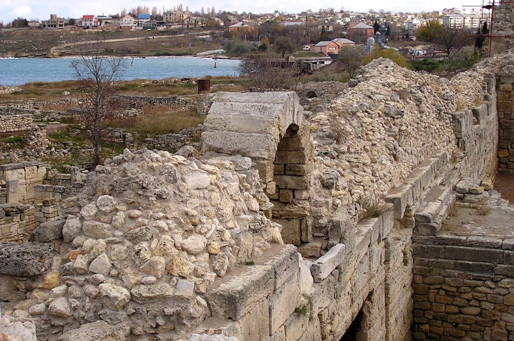 Херсонес: история древнего города и обзор музея под отрытым небом в Крыму