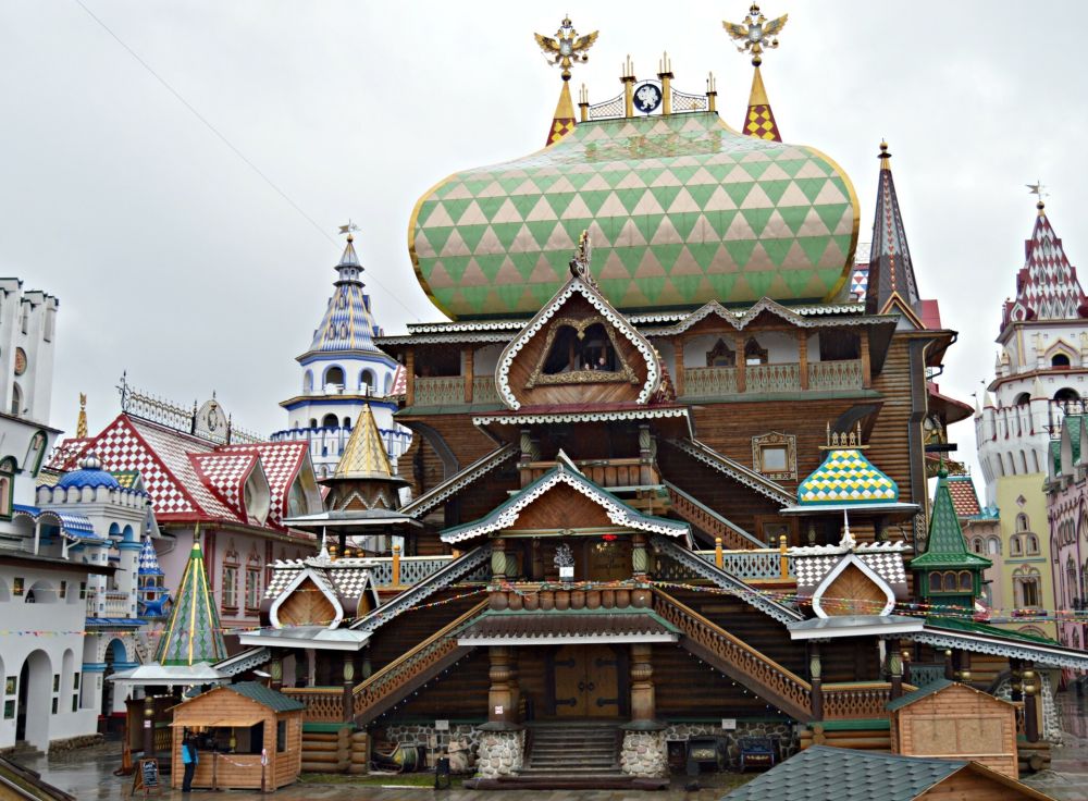 Измайловский кремль: обзор музеев и достопримечательностей сказочного уголка в Москве