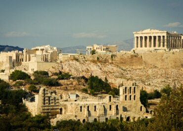 Каким был и чем стал Афинский Акрополь: обзор храмов и музея