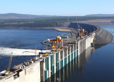 Богучанская ГЭС: 40 лет строительства и оснащение электростанции на Ангаре