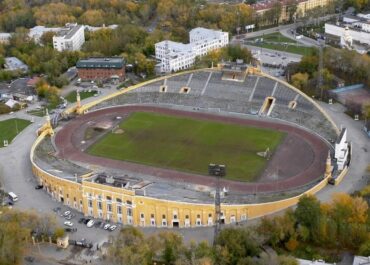 Центральный стадион Екатеринбурга: история строения, характеристики и архитектурные особенности