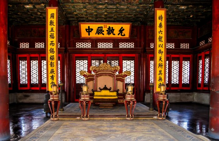 Дворец Гугун в Китае: обзор императорской резиденции Чжу Ди и история запретного города