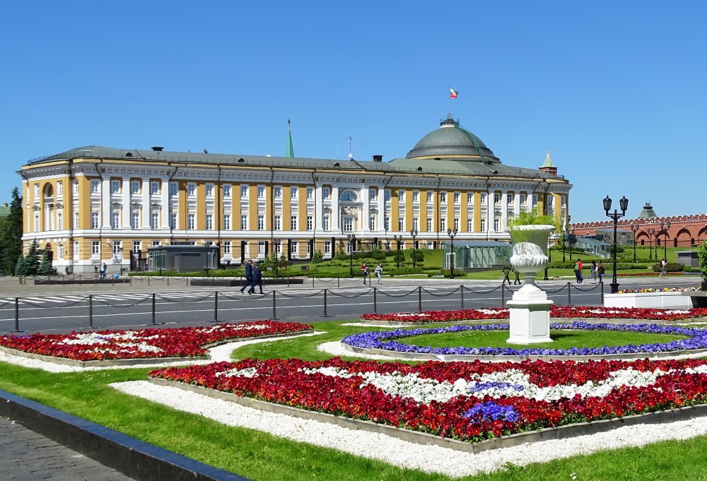 Сенатский дворец в Московском Кремле: история здания, архитектура и интерьеры
