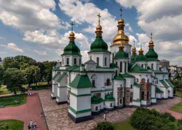 Софийский собор в Киеве: история в тысячу лет, описание архитектуры и внутреннего убранства