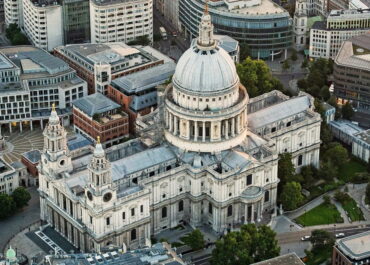 Вестминстерское аббатство: история, архитектура и интерьер крупнейшего собора Лондона